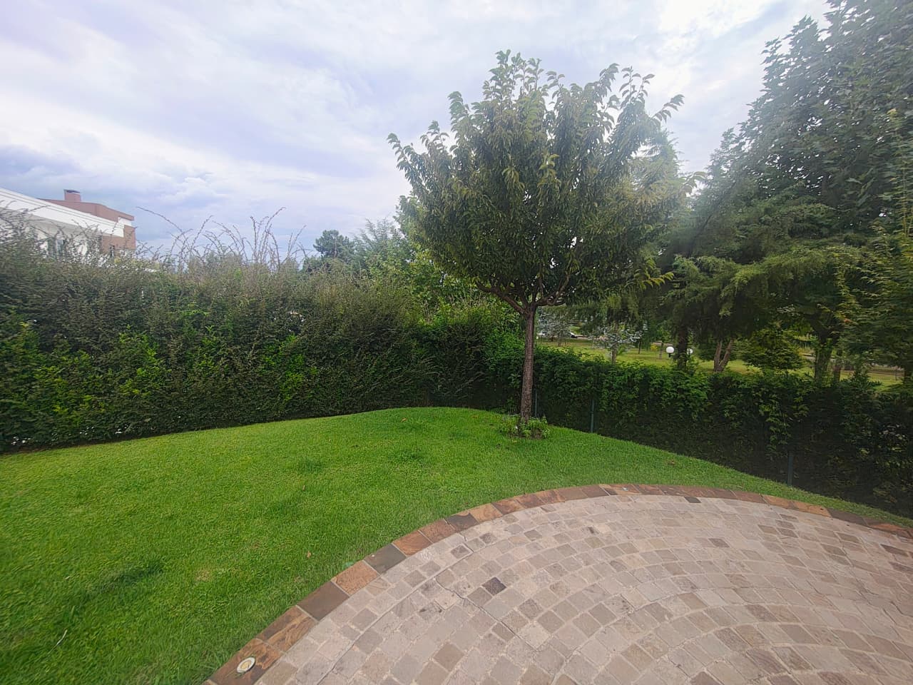 Fachada e Jardinagem